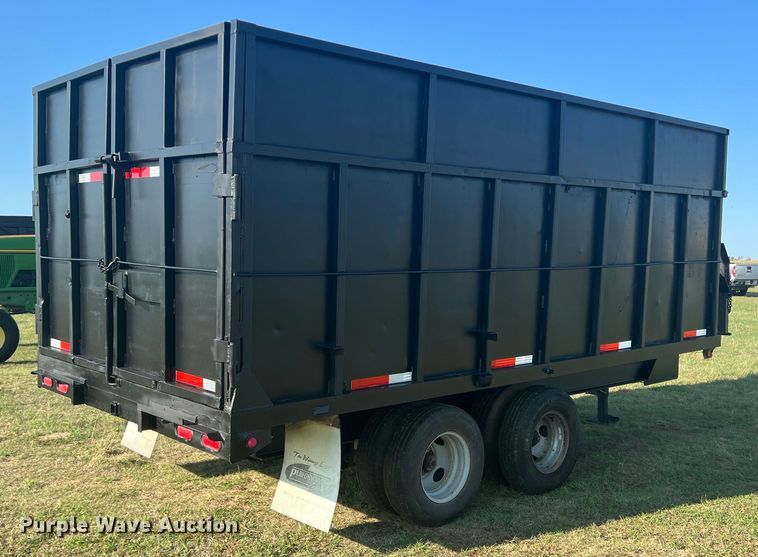 image for item MQ9790 1999 Parker  dump trailer