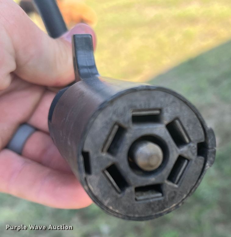 image for item MQ9790 1999 Parker  dump trailer