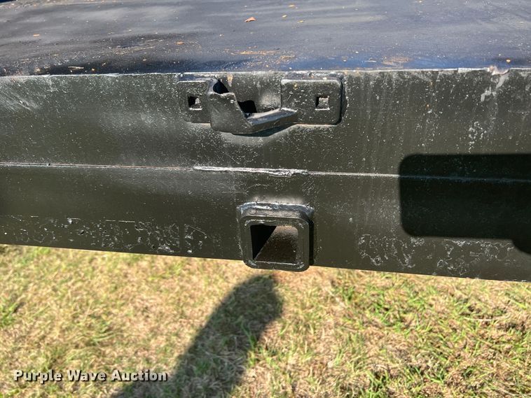 image for item MQ9790 1999 Parker  dump trailer