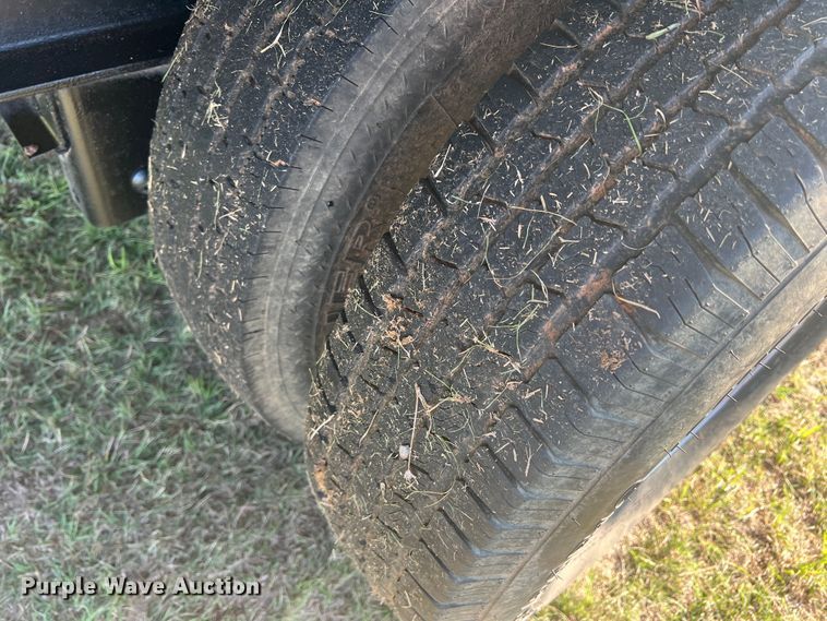 image for item MQ9790 1999 Parker  dump trailer