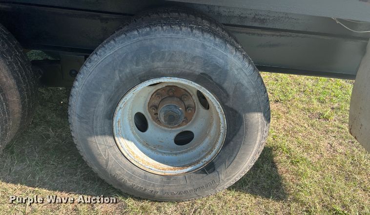 image for item MQ9790 1999 Parker  dump trailer