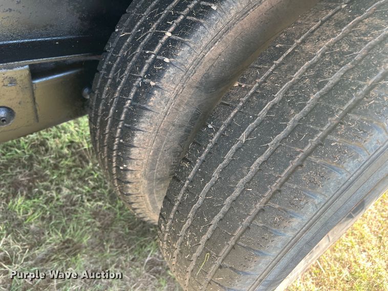 image for item MQ9790 1999 Parker  dump trailer