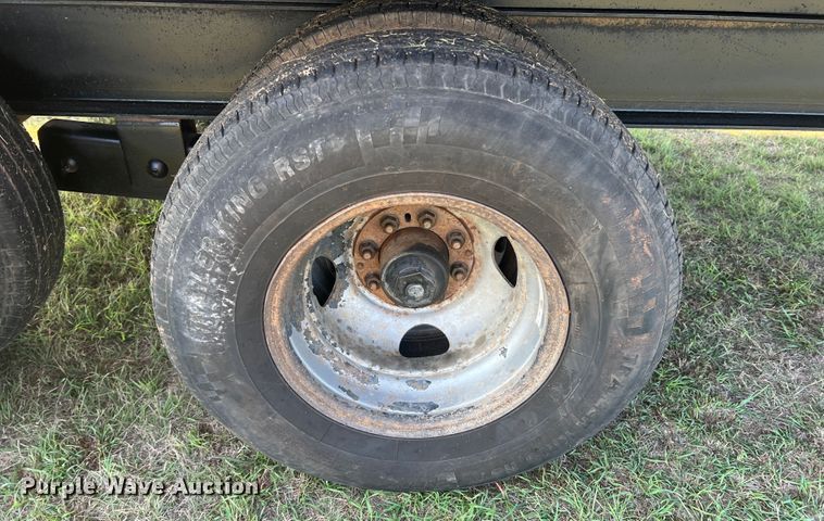 image for item MQ9790 1999 Parker  dump trailer