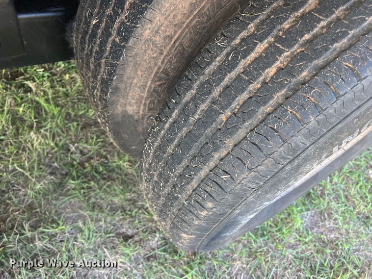 image for item MQ9790 1999 Parker  dump trailer