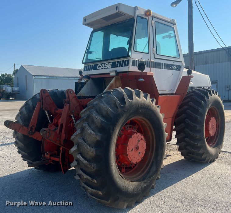 image for item MR9805 1981 Case 4490  4WD tractor