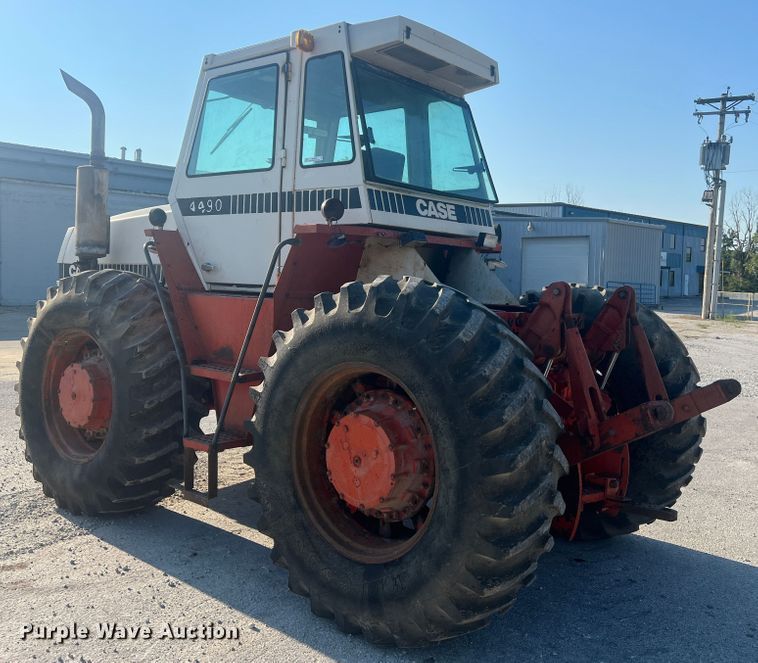 image for item MR9805 1981 Case 4490  4WD tractor