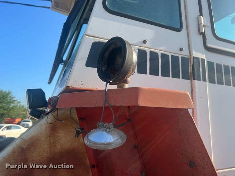 image for item MR9805 1981 Case 4490  4WD tractor