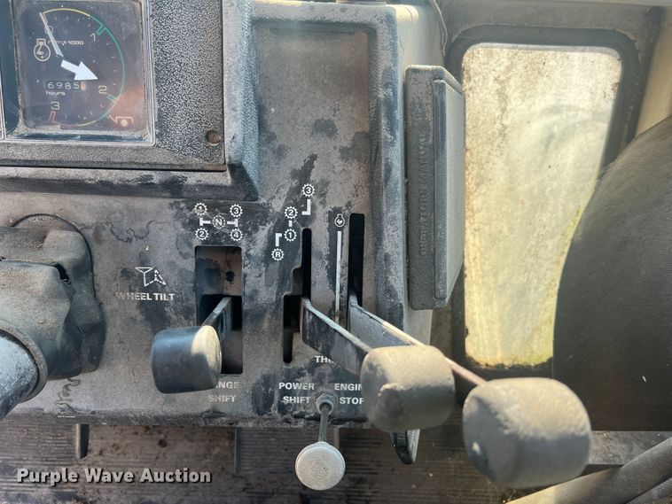 image for item MR9805 1981 Case 4490  4WD tractor