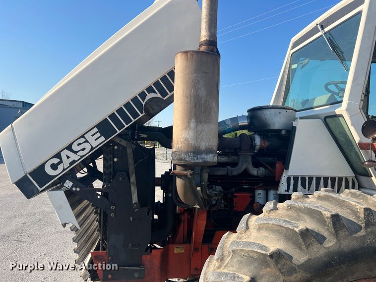 image for item MR9805 1981 Case 4490  4WD tractor