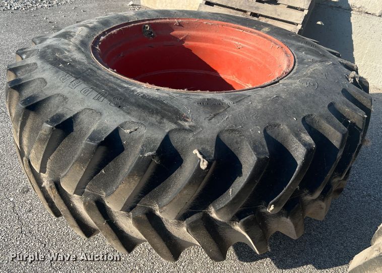 image for item MR9805 1981 Case 4490  4WD tractor