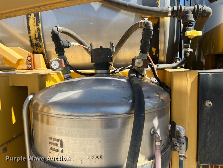 image for item MR9840 Ag-Chem TerraGator 1844  sprayer