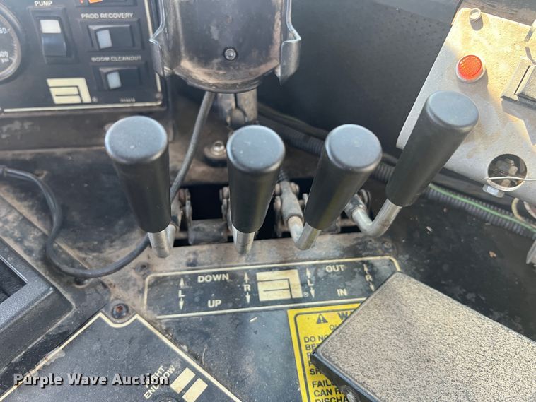 image for item MR9840 Ag-Chem TerraGator 1844  sprayer