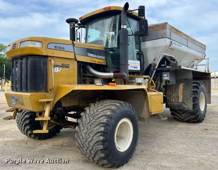 image for item MR9846 Ag-Chem Terra Gator 8104  spreader