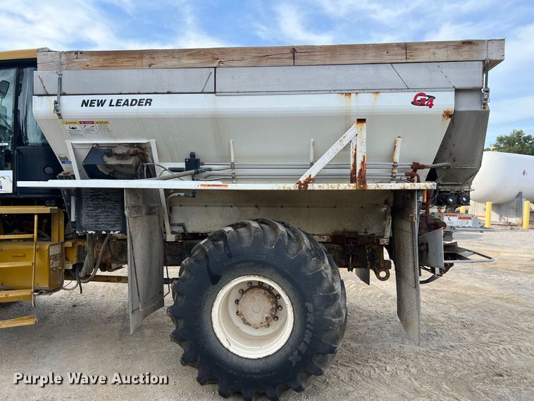 image for item MR9846 Ag-Chem Terra Gator 8104  spreader