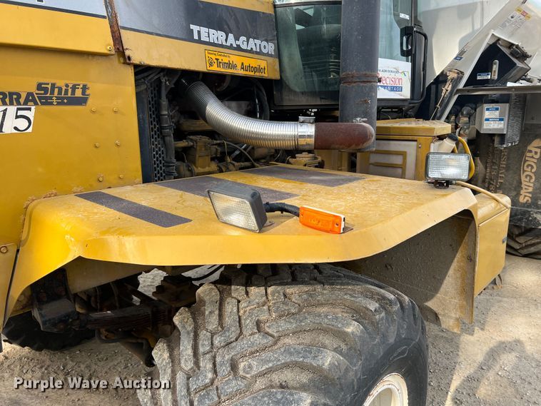 image for item MR9846 Ag-Chem Terra Gator 8104  spreader