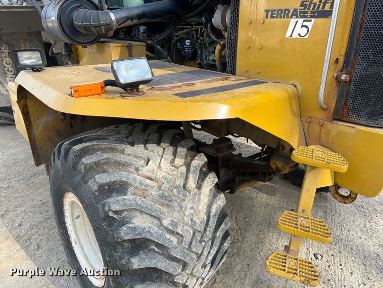 image for item MR9846 Ag-Chem Terra Gator 8104  spreader