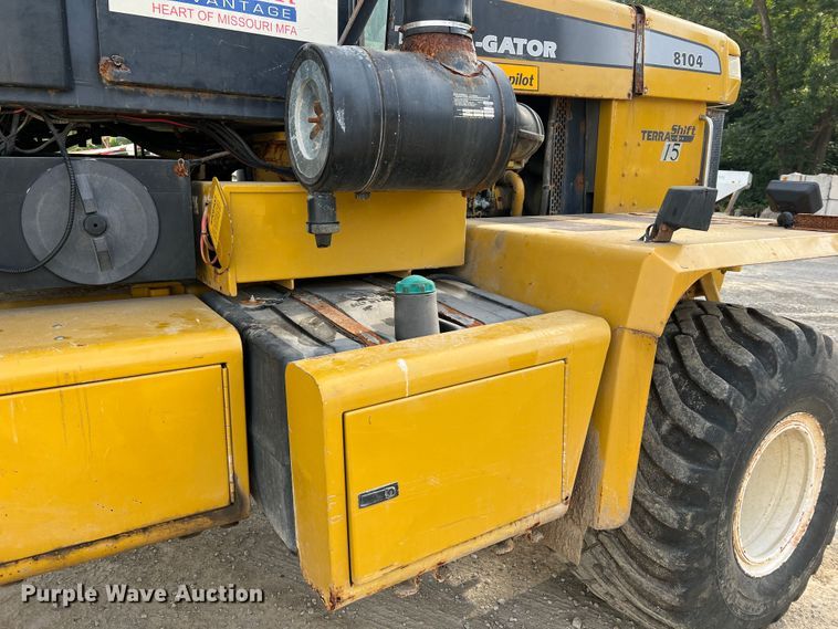 image for item MR9846 Ag-Chem Terra Gator 8104  spreader