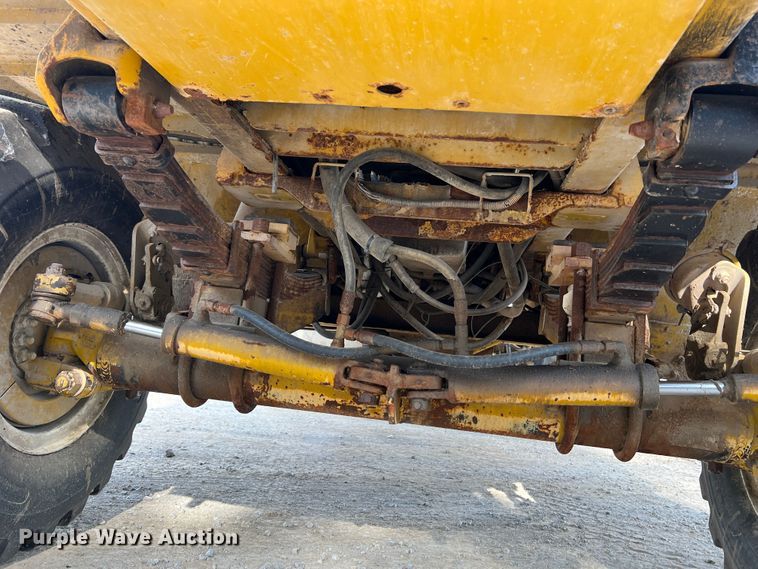 image for item MR9846 Ag-Chem Terra Gator 8104  spreader