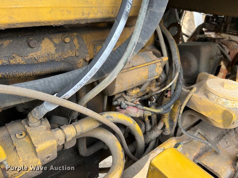 image for item MR9846 Ag-Chem Terra Gator 8104  spreader