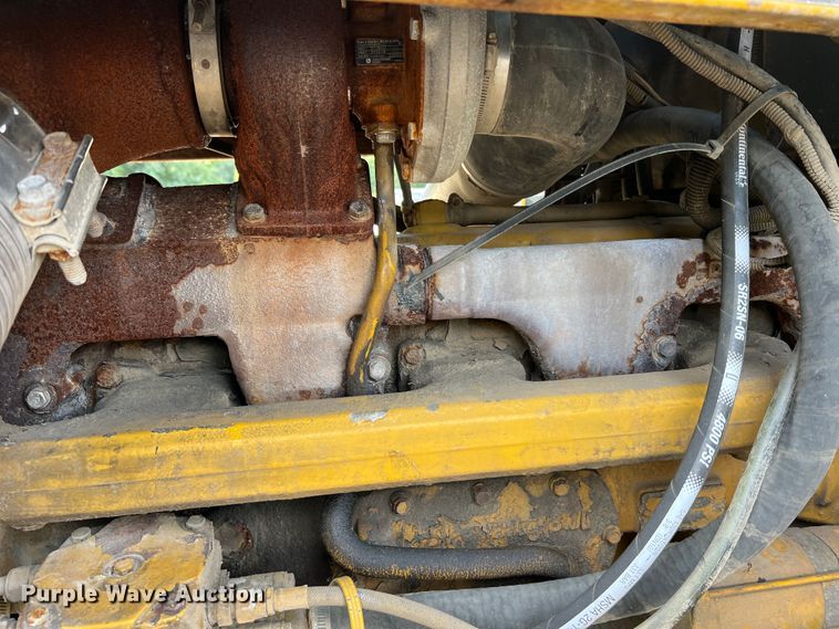 image for item MR9846 Ag-Chem Terra Gator 8104  spreader