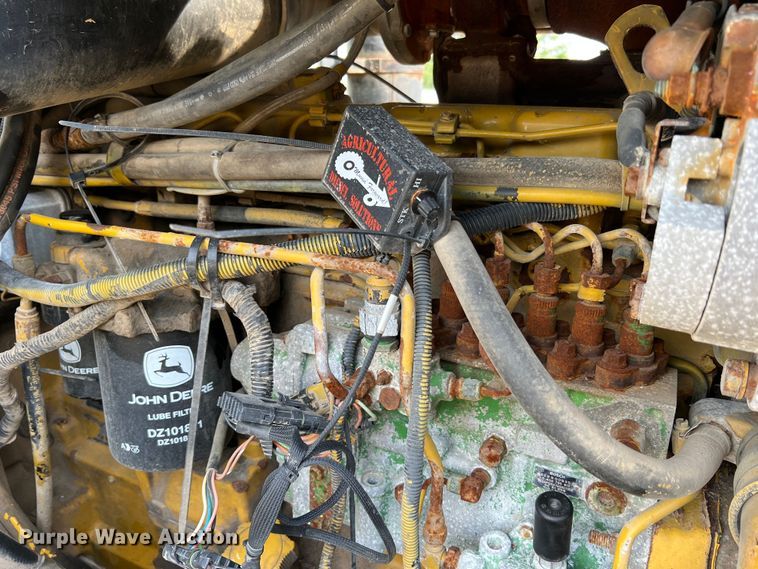 image for item MR9846 Ag-Chem Terra Gator 8104  spreader