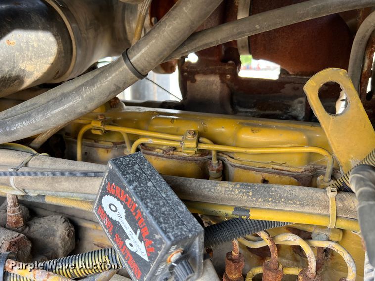 image for item MR9846 Ag-Chem Terra Gator 8104  spreader