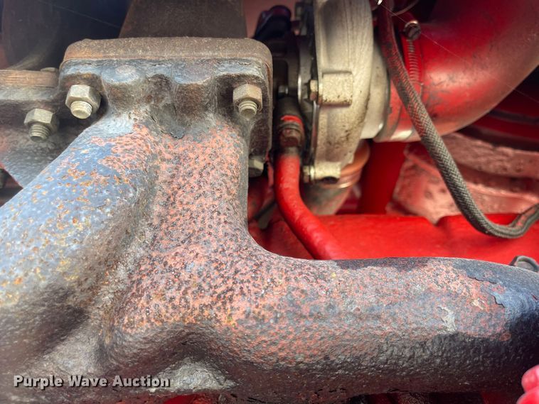 image for item MU9089 1974 International 1066  tractor