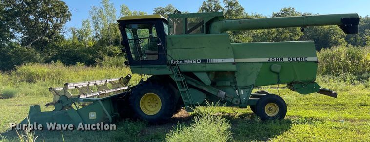 image for item MU9096 1980 John Deere 6620 Turbo  combine