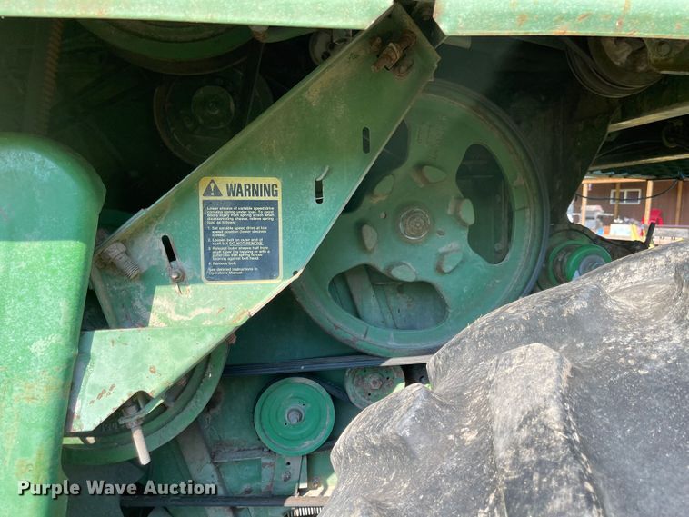 image for item MU9096 1980 John Deere 6620 Turbo  combine