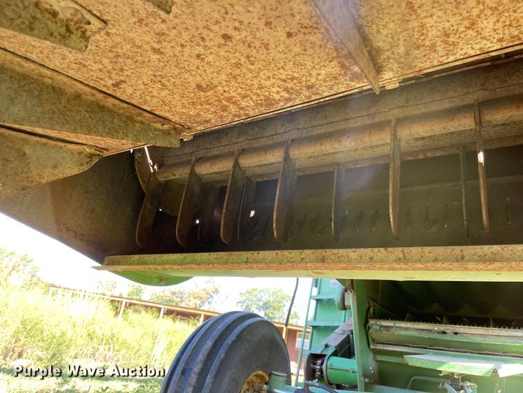 image for item MU9096 1980 John Deere 6620 Turbo  combine