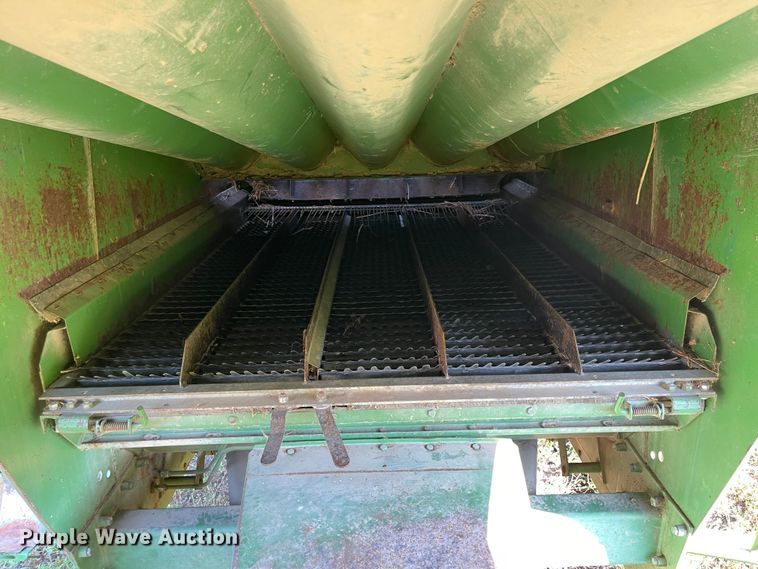 image for item MU9096 1980 John Deere 6620 Turbo  combine