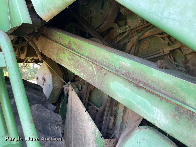 image for item MU9096 1980 John Deere 6620 Turbo  combine
