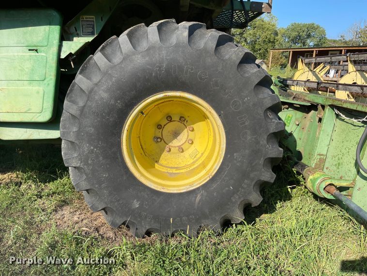image for item MU9096 1980 John Deere 6620 Turbo  combine
