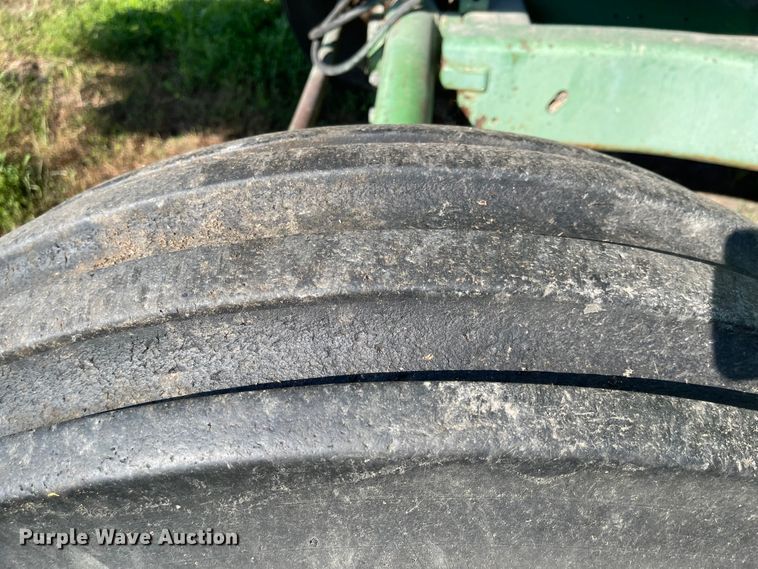 image for item MU9096 1980 John Deere 6620 Turbo  combine