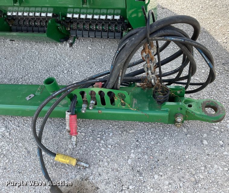 Implement tongue hitch in Assaria, KS Item MU9143 sold Purple Wave