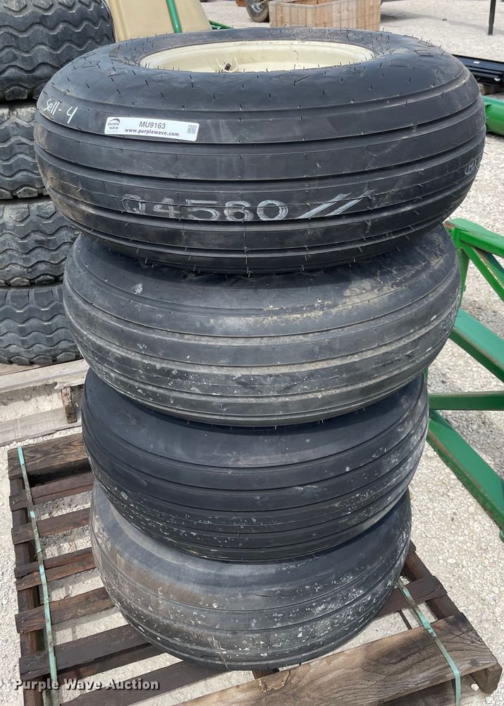 image for item MU9163 (4) 12.5L-15SL tires and wheels