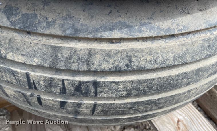 image for item MU9165 (3) 12.5L-15SL tires and wheels