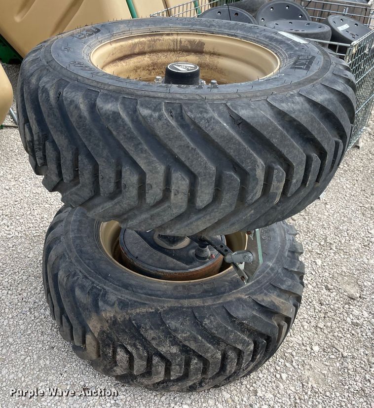 image for item MU9171 (2) 400/60-22.5 tires and wheels