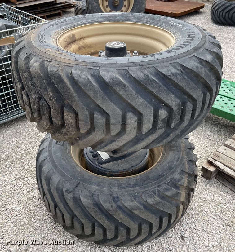 image for item MU9171 (2) 400/60-22.5 tires and wheels