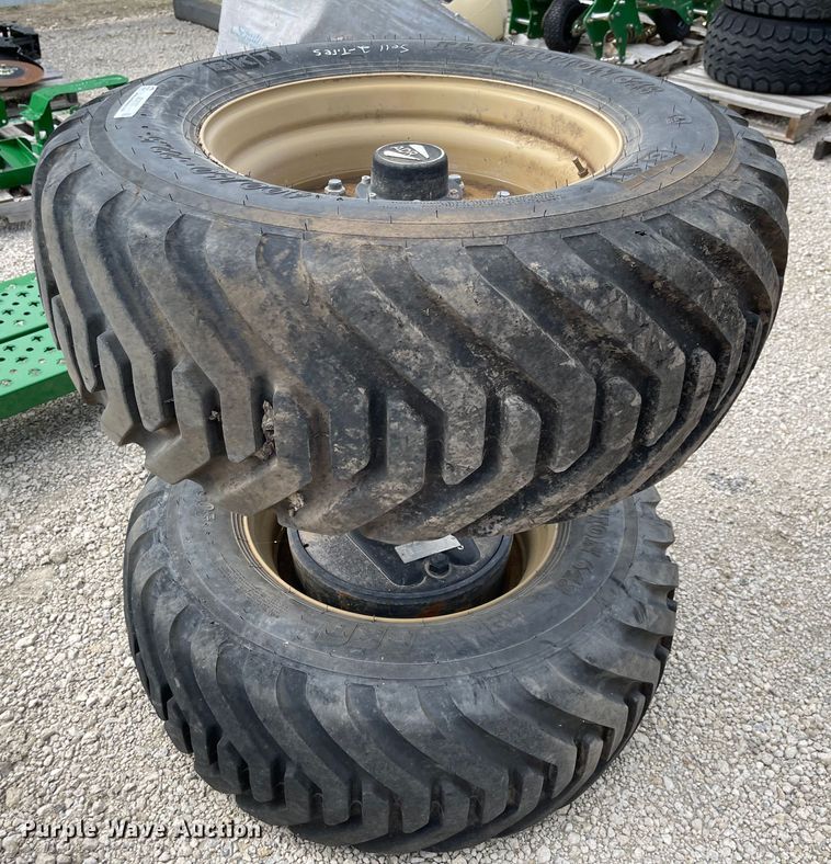 image for item MU9171 (2) 400/60-22.5 tires and wheels