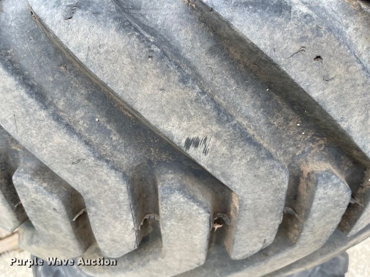 image for item MU9171 (2) 400/60-22.5 tires and wheels