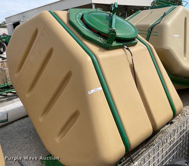 image for item MU9172 Great Plains  seed hopper