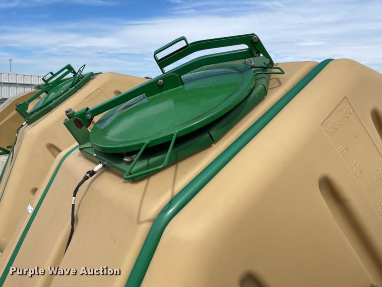 image for item MU9172 Great Plains  seed hopper