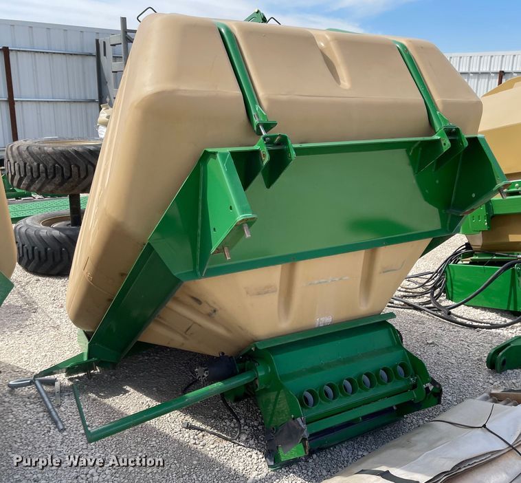 image for item MU9173 Great Plains  seed hopper