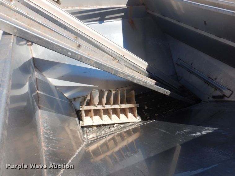 image for item MU9738 New Leader L4000G4  applicator bed