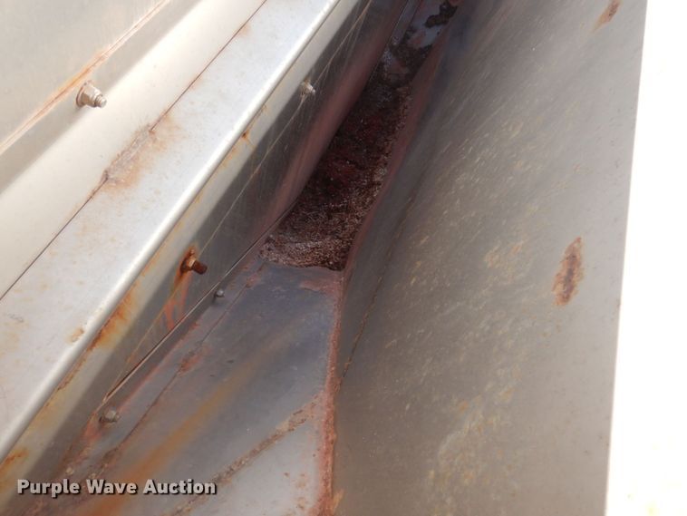 image for item MU9738 New Leader L4000G4  applicator bed