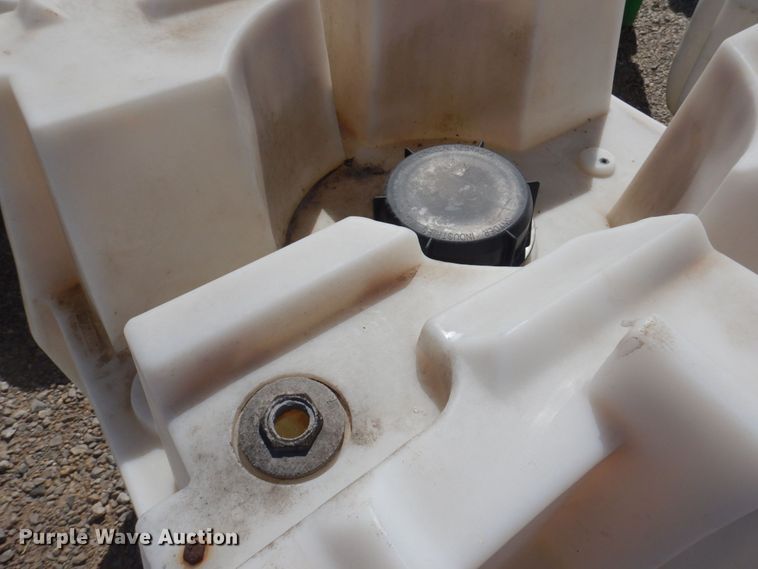 image for item MU9739 Approximately 13 tanks