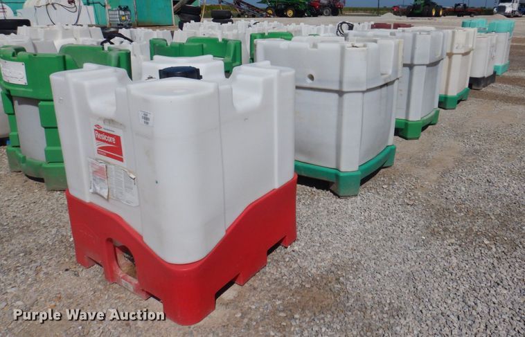 image for item MU9740 Approximately 11 tanks