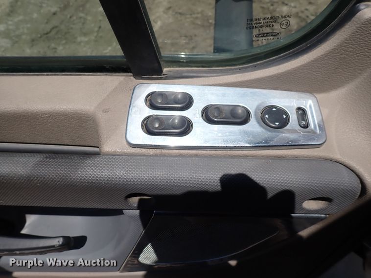 image for item DI1978 2016 Freightliner Cascadia  semi truck