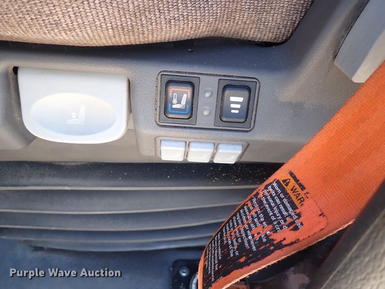 image for item DI1978 2016 Freightliner Cascadia  semi truck